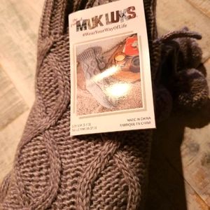 NWT Muk Luks grey sweater-sock slippers